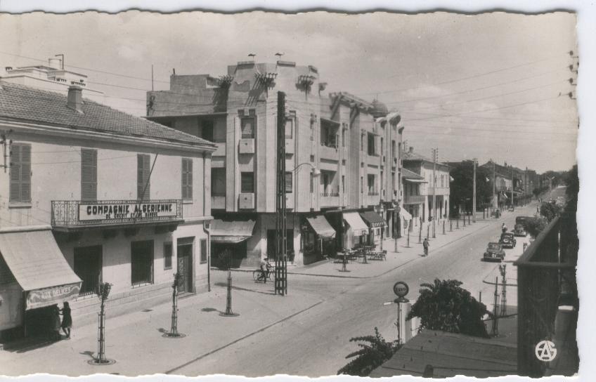 BATNA. AVENUE DE LA REPUBLIQUE.