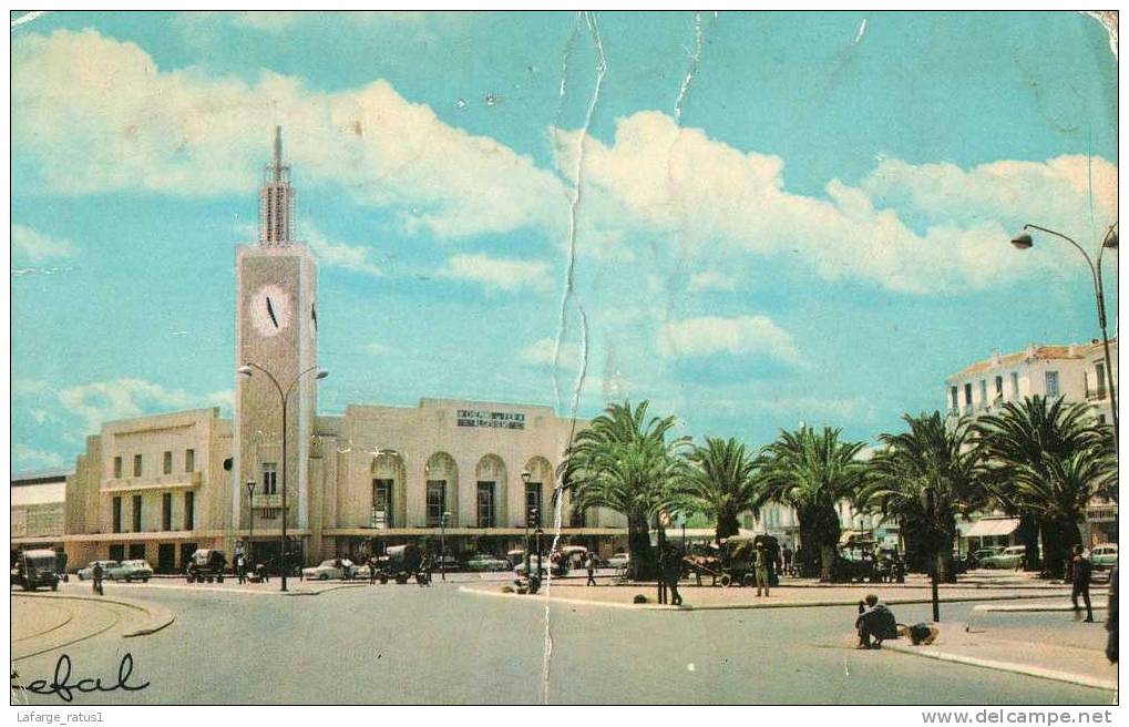 ANNABA LA GARE PLIS MARQUES TACHES AU DOS