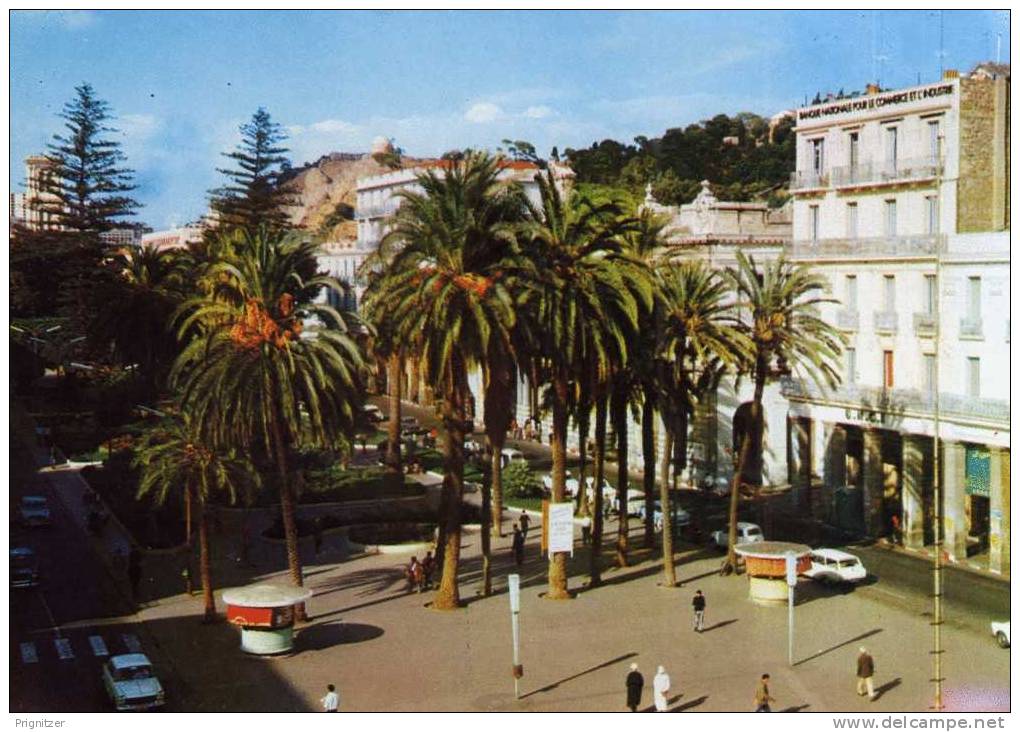 ALGERIE / ALGERIEN   Annaba. Le Cours de la Révolution.