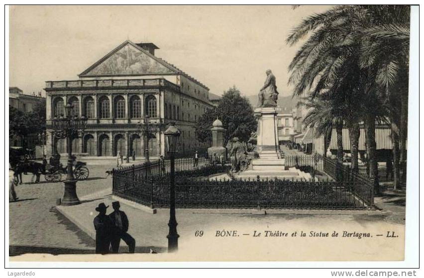 69 BONE LE THEATRE ET LA STATUE DE BERTAGNA