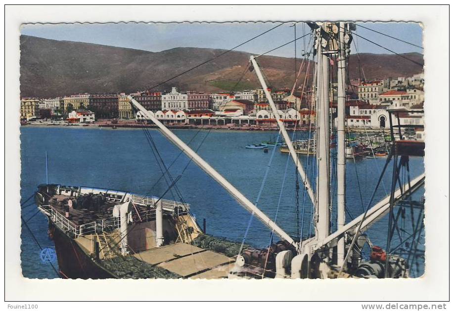 bone vue partielle du port