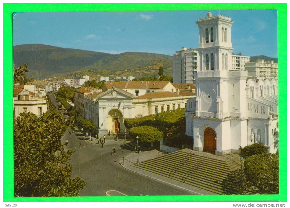 ANNABA, ALGÉRIE - L´ÉGLISE ET LE PALAIS DE JUSTICE - ANIMÉE -