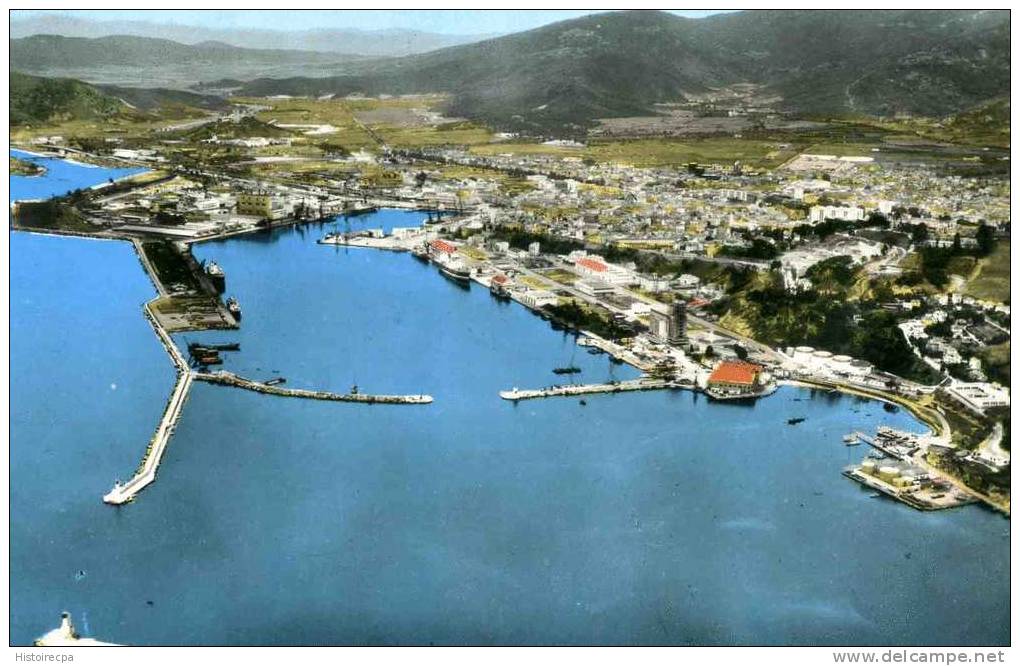 ALGERIE - BONE - VUE PANORAMIQUE DU PORT ET LA VILLE