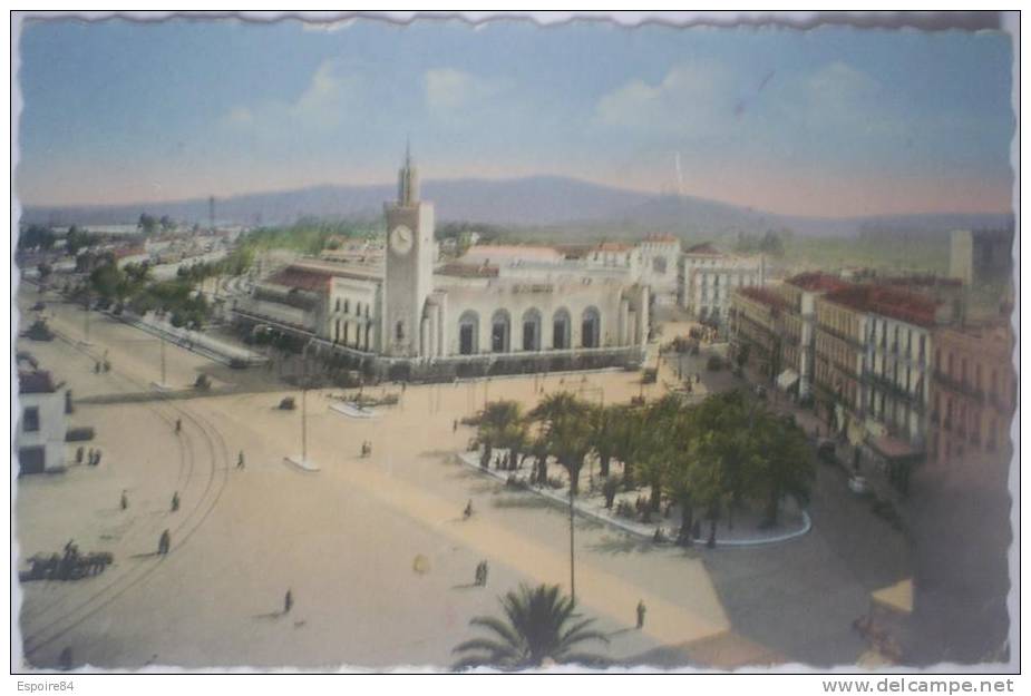 C. Postale  ALGERIE - BONE - LA PLACE DE LA GARE (1954)