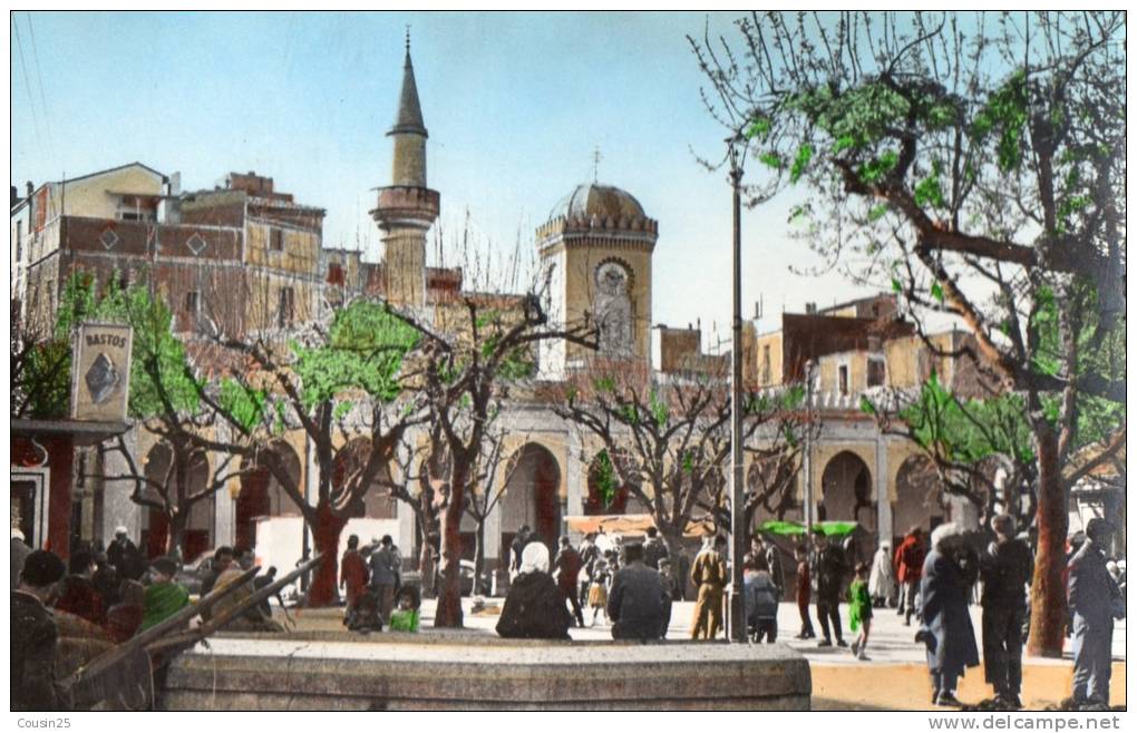 ALGERIE - BONE - Place d'Armes - La Mosquée