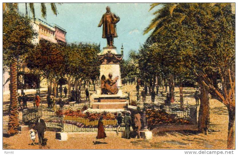 ALGERIE  BONE  L´Entrée du Cours et la Statue de Thiers  ..... ( Ref H2190 )
