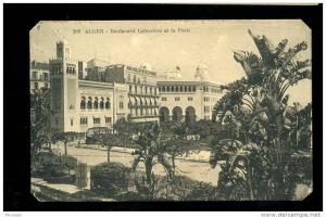 CPA ALGERIE ALGER BOULEVARD LAFERRIERE ET LA  POSTE