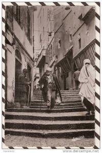 U349 ALGER UNE RUE DE LA CASBAH 1954  2 SCANS