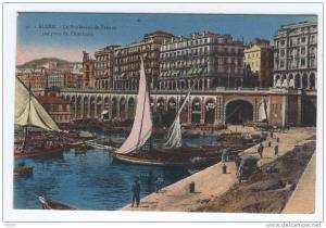 CPA  Alger Le boulevard de France vue prise de l'Amirauté  (animée)    B104