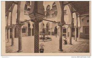 ALGER . Intérieur de la bibliothéque  .  Voir Recto - Verso  (N634)