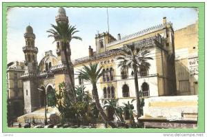 Algérie - Alger - Le Palais d´Hiver et la cathédrale