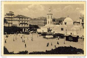 ALGER - Place du Gouvernement