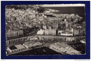 ALGERIE / ALGERIEN    Alger   Le palais consulaire , Les Mosquees et L´ Avenue du ... see Discription