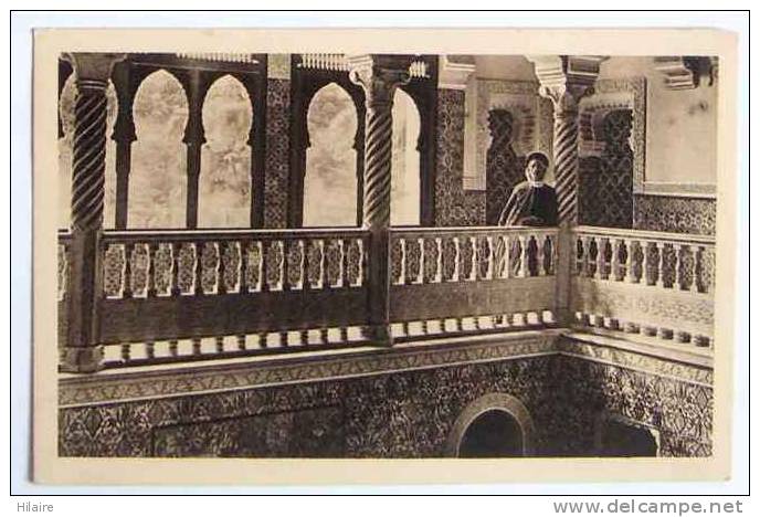 cpa algerie ALGER palais d'été escalier d'honneur