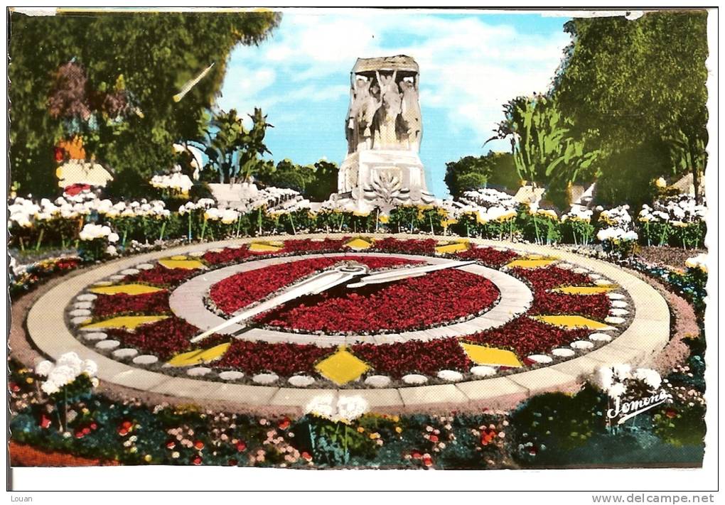 ALGER - monument aux morts