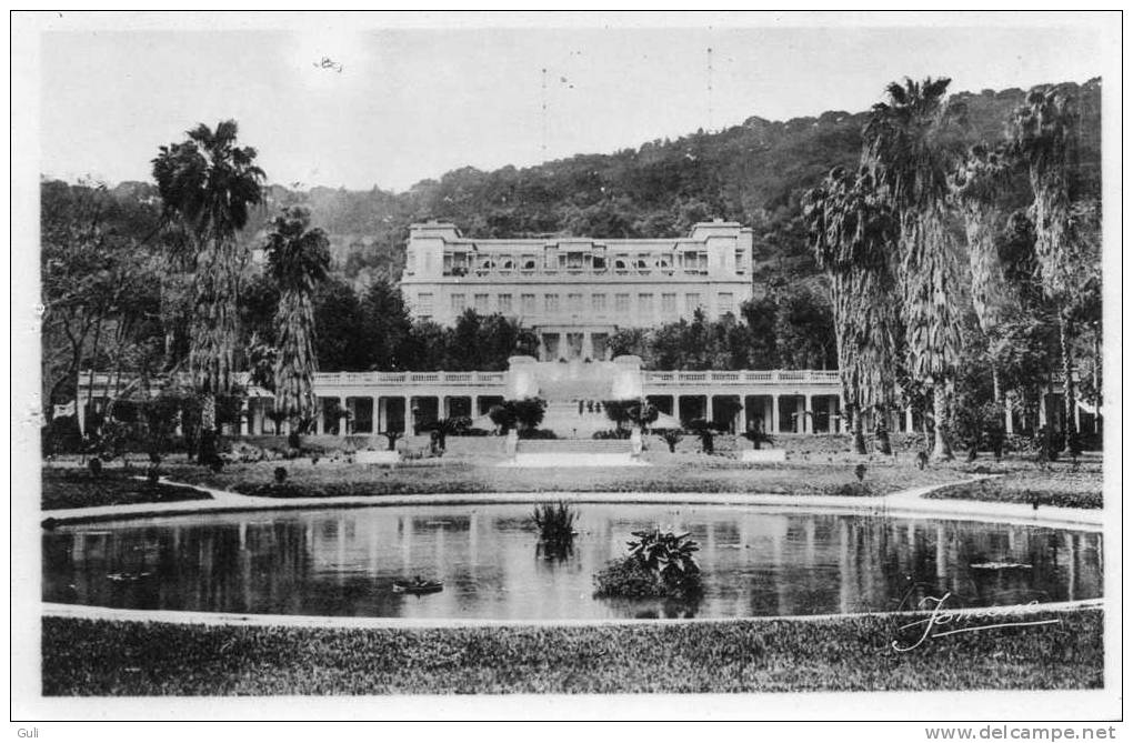 ALGERIE - ALGER- Le Jardin d´Essais et le Musée - Cpsm photo -Etat = voir description * PRIX FIXE