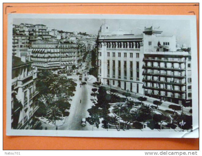 E1-Algerie-Alger--la rue d'isly-carte photo-1947