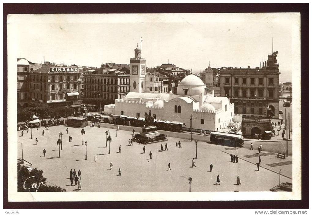 CPA  Algérie ALGER La Place du Gouvernement et la Mosquée