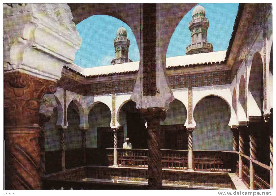 Algerie, Alger, Interieur Mauresque et Minarets, circulé oui