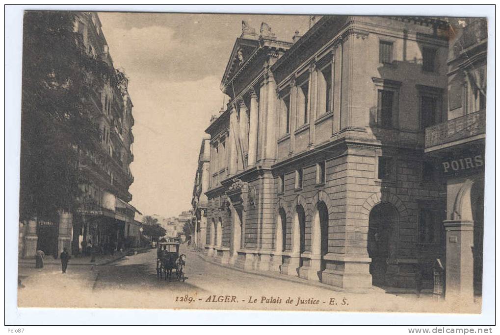 CPA   Alger Le palais de justice   (animée)(calèche)   B95