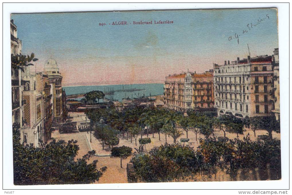 CPA  Alger Boulevard Laferrière    B3