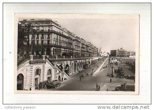 cp, Algérie, Les Rampes et Boulevard de la République, voyagée