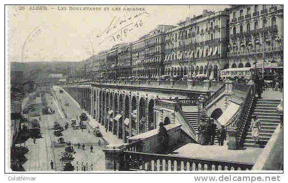 26 LES BLDS  ET LES ARCADES