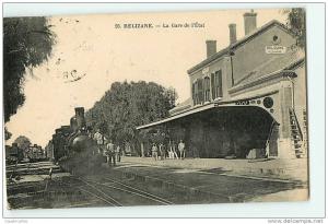 RELIZANE ALGERIE - La gare de l' ETAT avec arrivée du train - Beau plan animé - RARE - 2 scans