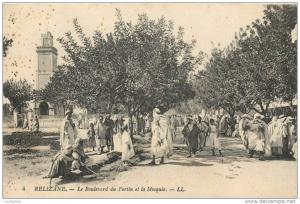 RELIZANE LE BOULEVARD DU FORTIN ET LA MOSQUEE