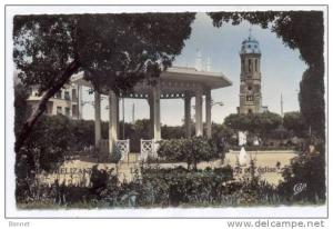 RELIZANE   PLACE  DOMINIQUE