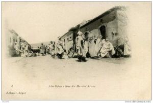 CPA- animée- AIN SEFRA - RUE DU MARCHE ARABE - U1956
