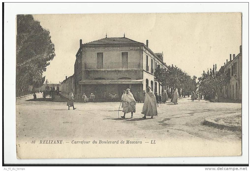 RELIZANE , CARREFOUR DU BOULEVARD DE MASCARA