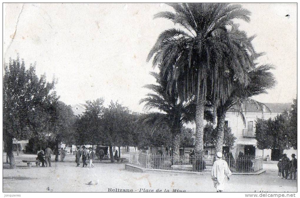 RELIZANE Place de la Mina.