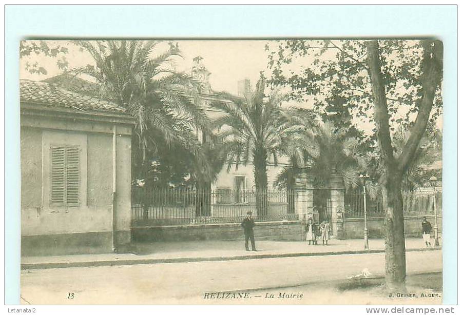 RELIZANE / MAIRIE  / La Rivière / animée