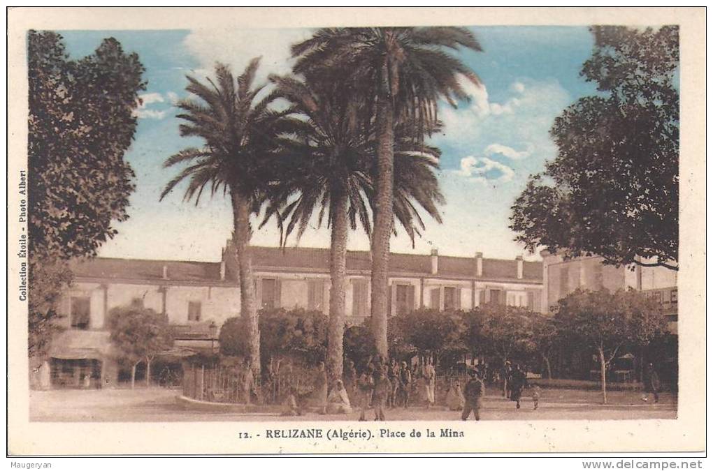 RELIZANE - Place  de  la  Mina