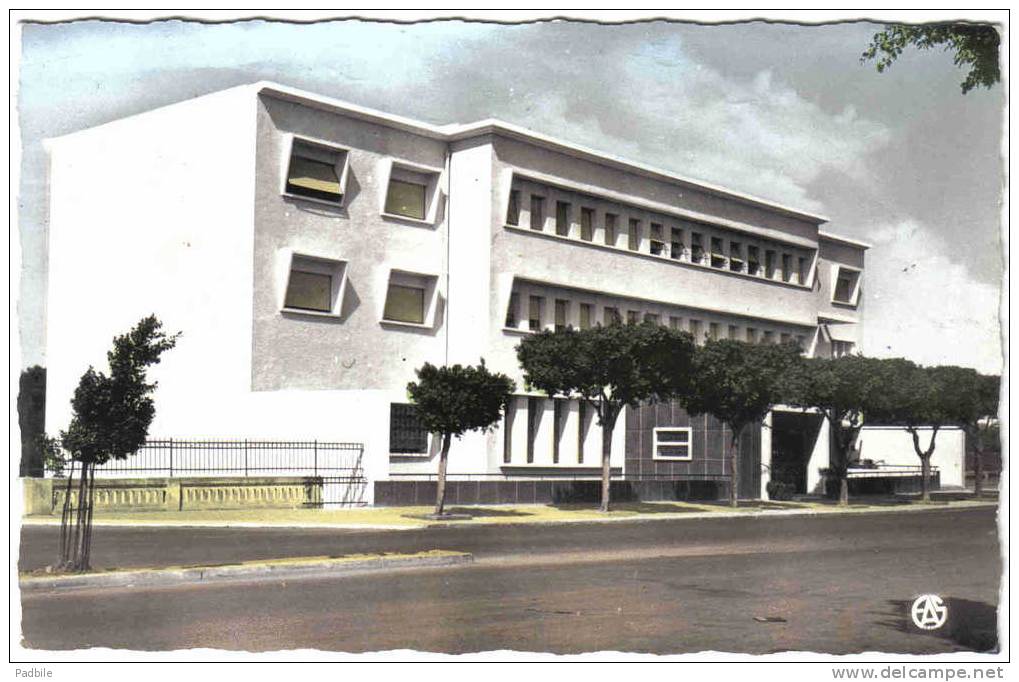 Carte Postale Algérie  Relizane  l'hotel des finances trés beau plan