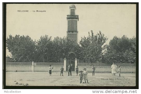 ALGERIE RELIZANE /            La mosquée         /