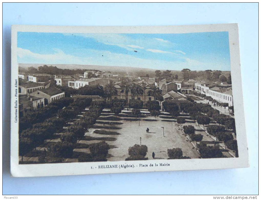Carte Postale  Ancienne  RELIZANE  Place de la Mairie