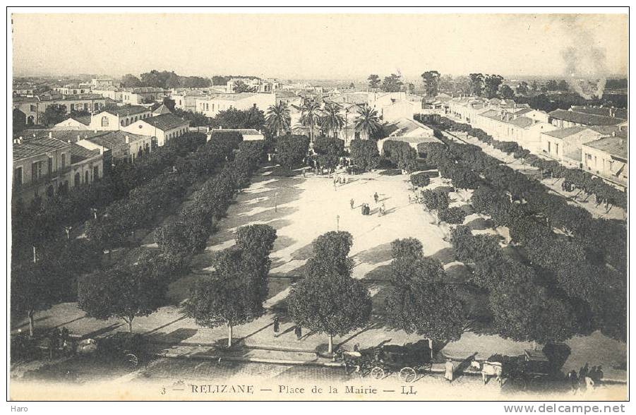 RELIZANE - Place de la Mairie - Animation, attelages,... (839)