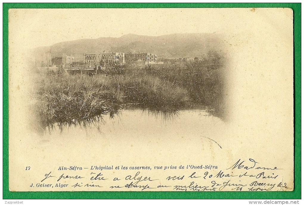 cpa   Algérie   Aïn Séfra  - l'hôpital et les Casernes vue prise de l'oued Séfra     .........LMK1