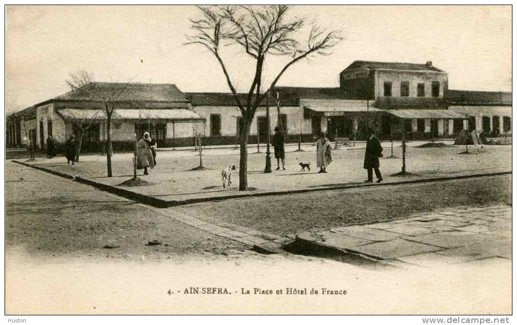 AIN SEFRA - La Place et Hôtel de France