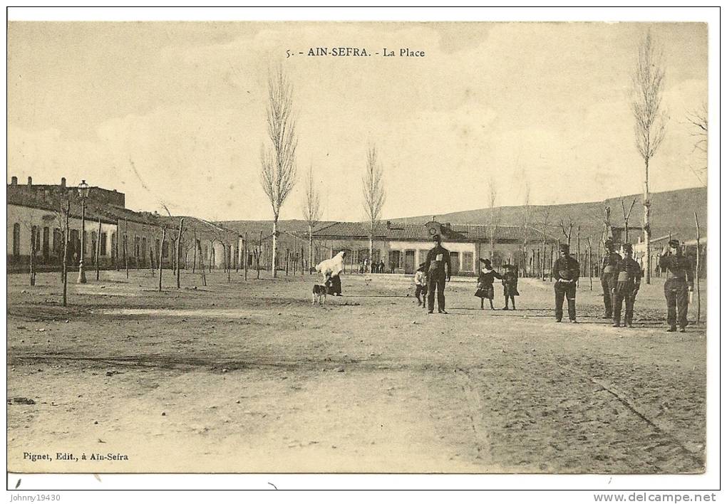 5 - AIN-SEFRA - LA PLACE ( Animées ) ALGERIE