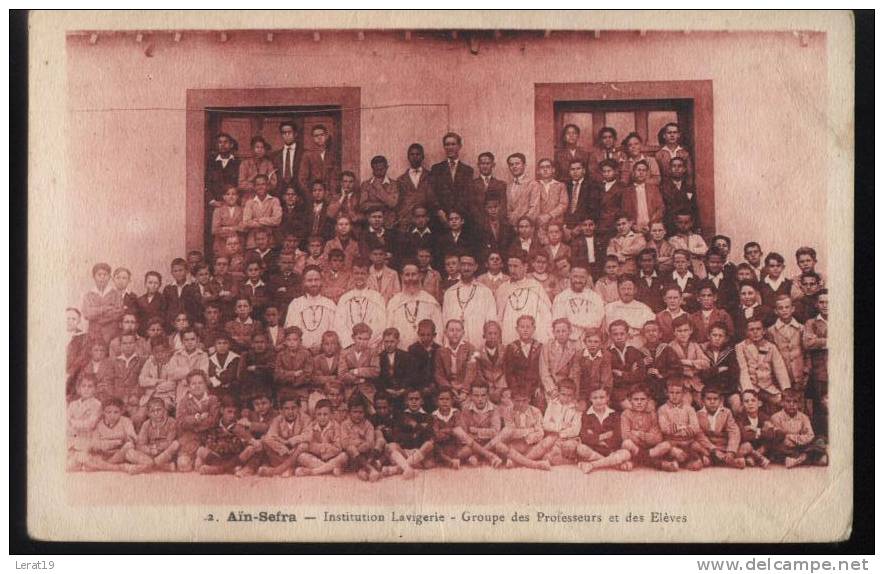 ALGERIE....AIN SEFRA....INSTITUTION LAVIGERIE....LES ELEVES ET LES PROFESSEURS......ECRITE   ..   ‹(•¿  •)›