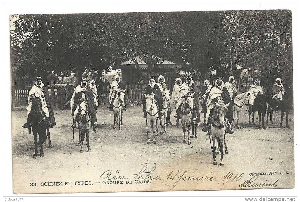 Aïn-Sefra (Algérie)  Groupe de cavaliers Caîds en 1916 (animée).