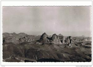 TAMANRASSET VUE SUR LA KOUBA PRISE DE L'HERMITAGE DU PERE DE FOUCOULD A L'ASSEKREM
