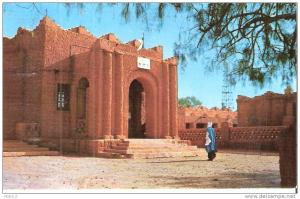 AK 365  Hoggar - La Poste de Tamanrasset ca. um 1960