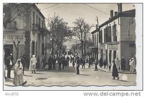 BORDJ - BOU - ARRERIDJ  rue Centrale ( café du Centre  )