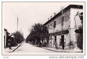 Bordj Bou Arreridj  L'Hotel d'Orient et la Grande Rue ,Station et pompe à essence ESSO