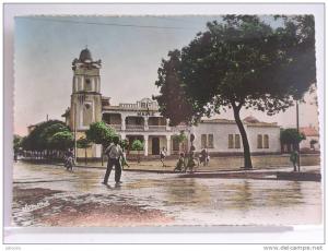 ALGERIE - KHENCHELA - PLACE DE LA MAIRIE - ANIMEE