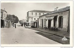 ALGERIE * KHENCHELA - Rue de Paris - Semi moderne petit format